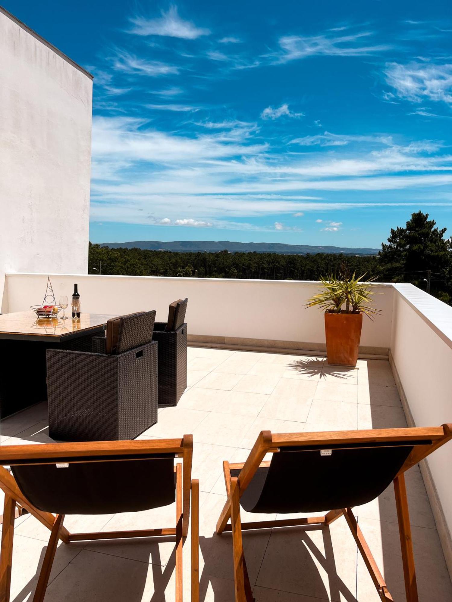 Edles Apartment In Architektenvilla Mit Grossem Pool, Sauna, Dachterrasse Und Malerischem Garten 帕塔亚什 外观 照片